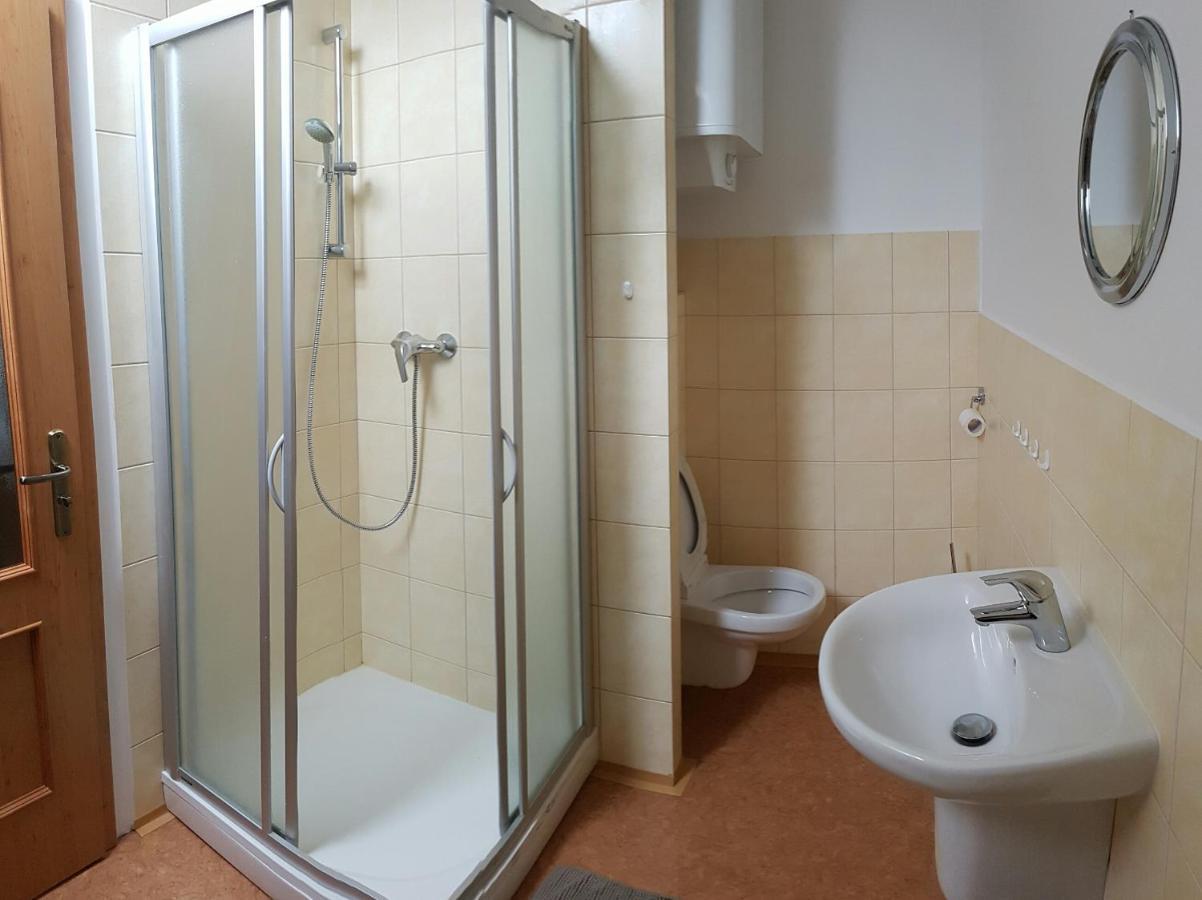 Chaloupka Slamenka Loucná pod Klínovcem Exterior foto